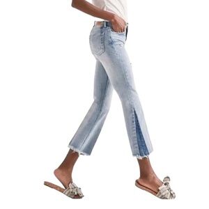 Lucky Brand Light Wash Bridgette Cropped Flair